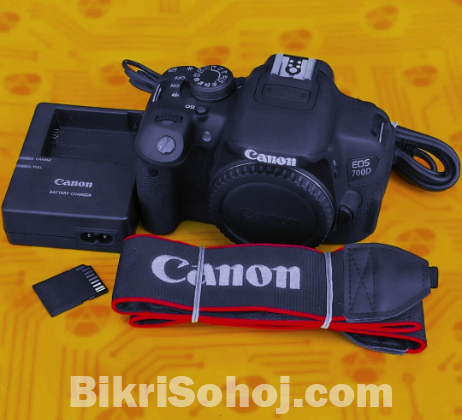 Canon 700d DSLR